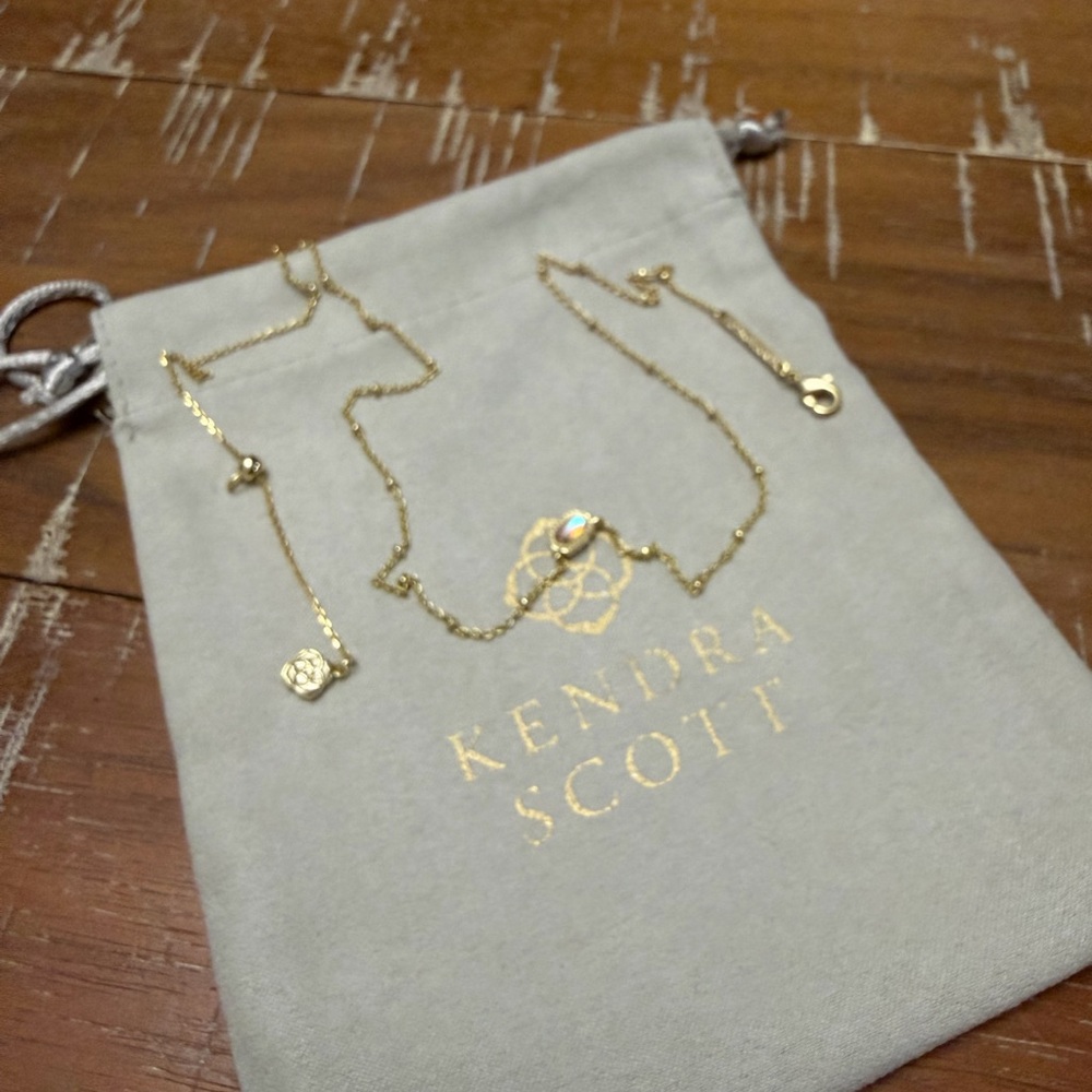 Kendra Scott Gold Heart Necklace